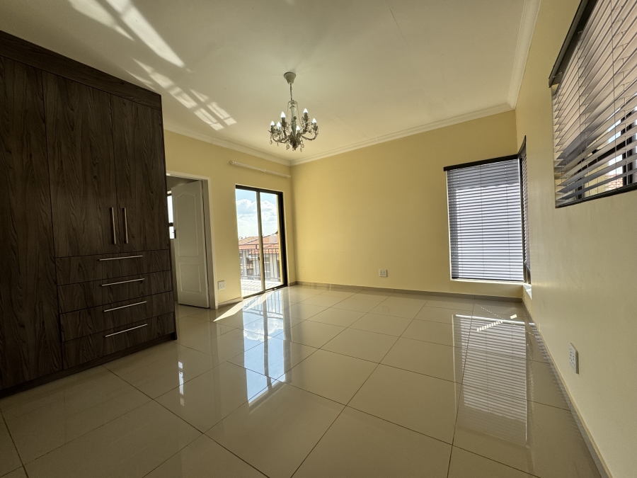 3 Bedroom Property for Sale in Wilkoppies North West